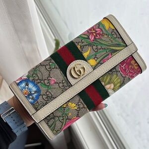 Floral Beige Gucci Wallet